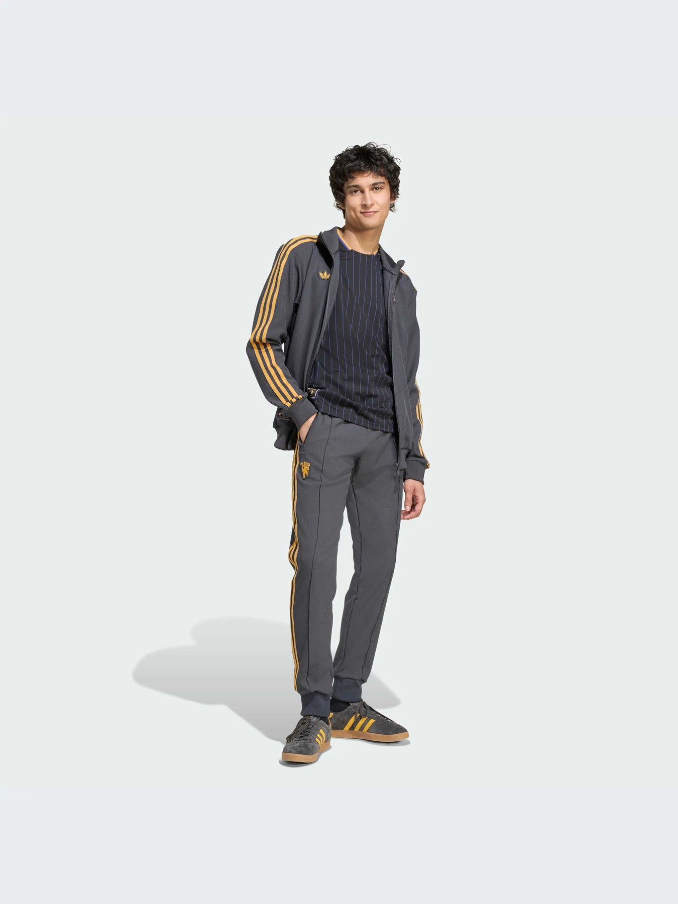 Худи и свитшоты Adidas модель JN2816-KZ Худи и свитшоты Adidas модель JN2816-KZ Фото