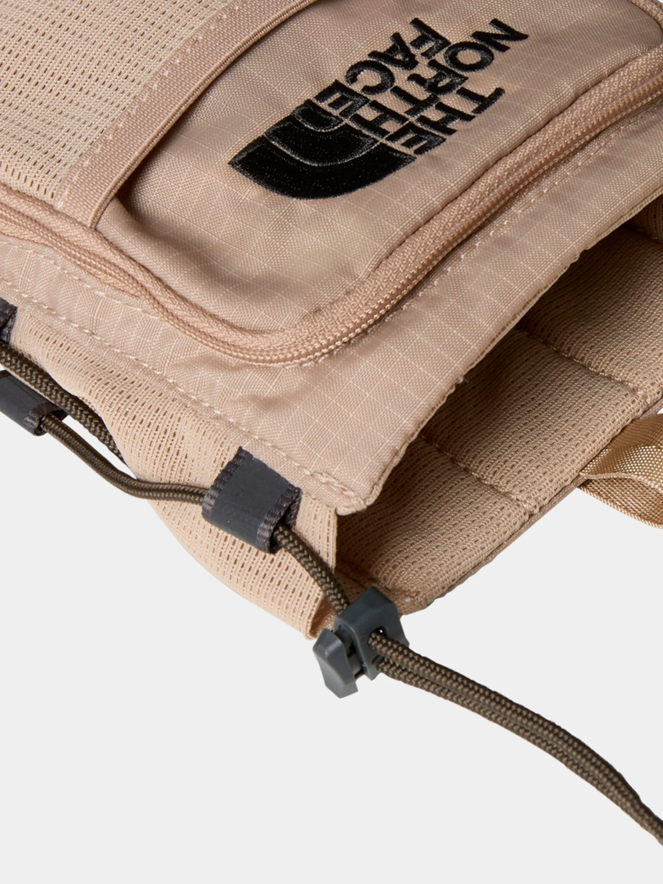 Сумки The North Face модель NF0A81DQBOX1 Сумки The North Face модель NF0A81DQBOX1 Фото