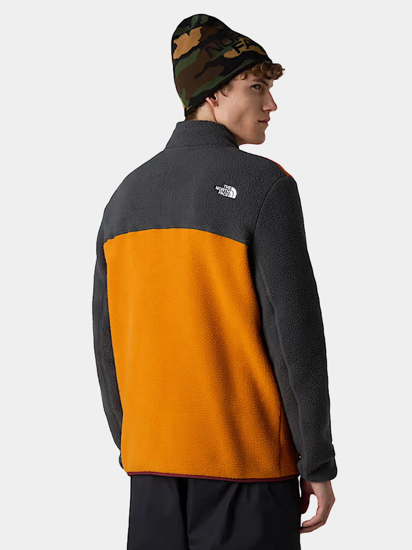 Худи и свитшоты The North Face модель NF0A883REOD1 Фото