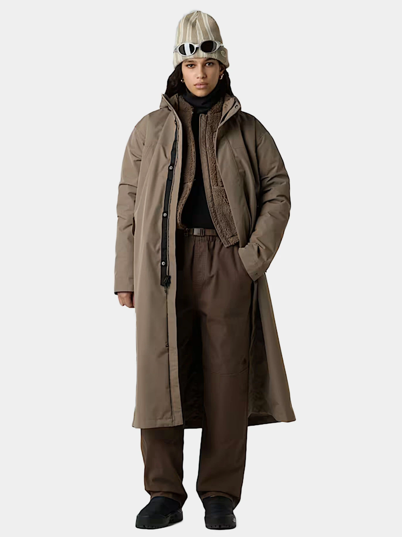 Брюки The North Face модель NF0A8B611OI1 Брюки The North Face модель NF0A8B611OI1 Фото