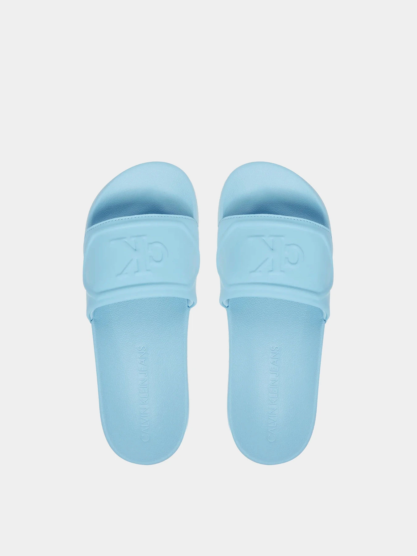 Шлёпанцы Calvin Klein модель YW0YW01879-CBW Шлёпанцы Calvin Klein модель YW0YW01879-CBW Фото