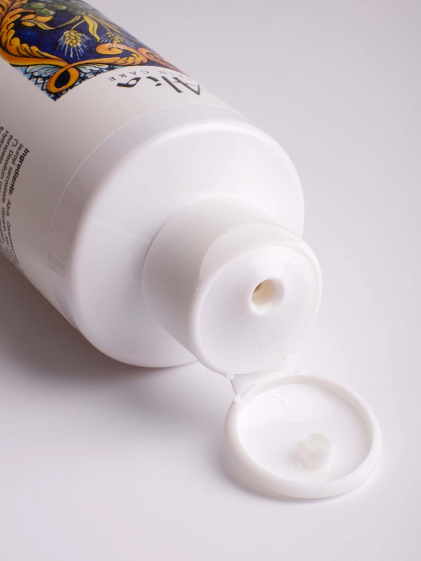Питательный шампунь для волос с протеинами пшеницы Alia Skin Care модель ASC085 Питательный шампунь для волос с протеинами пшеницы Alia Skin Care модель ASC085 Фото
