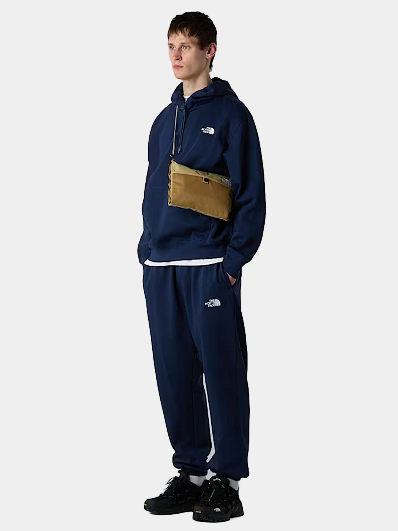 Худи и свитшоты The North Face модель NF0A89ES8K21 Худи и свитшоты The North Face модель NF0A89ES8K21 Фото