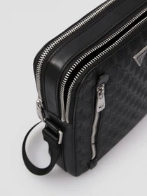 Сумки GUESS модель HMTODE-P5118-BLA Фото