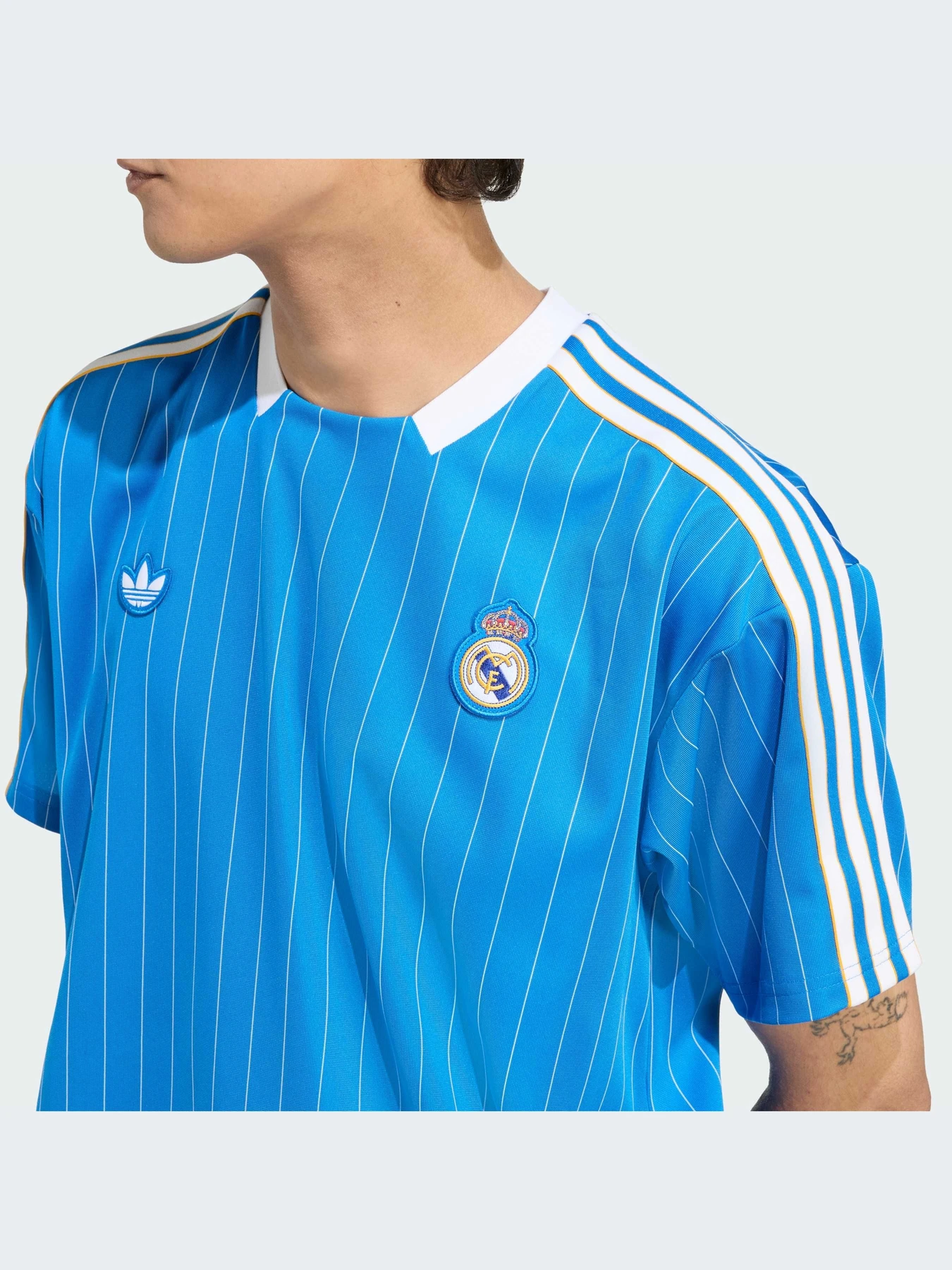 Футболки и поло Adidas модель JN3060-KZ Футболки и поло Adidas модель JN3060-KZ Фото