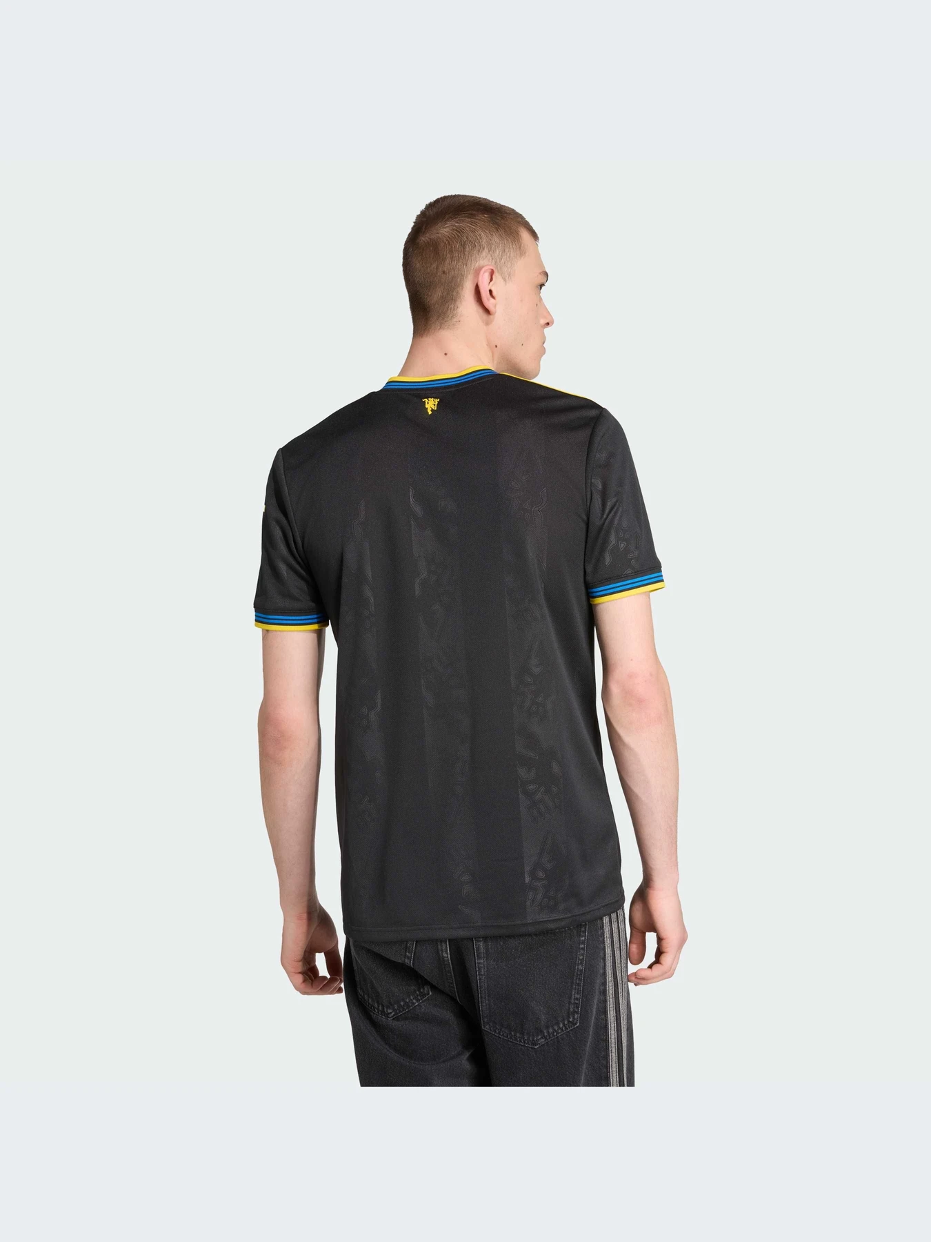 Футболки и поло Adidas модель KD4225-KZ Футболки и поло Adidas модель KD4225-KZ Фото
