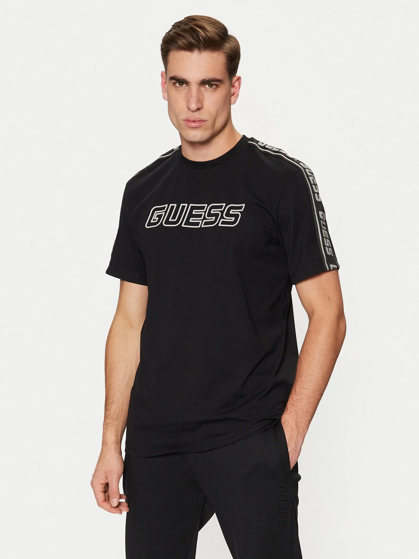 Футболки и поло GUESS модель Z4GI18-J1314-JBLK Футболки и поло GUESS модель Z4GI18-J1314-JBLK Фото