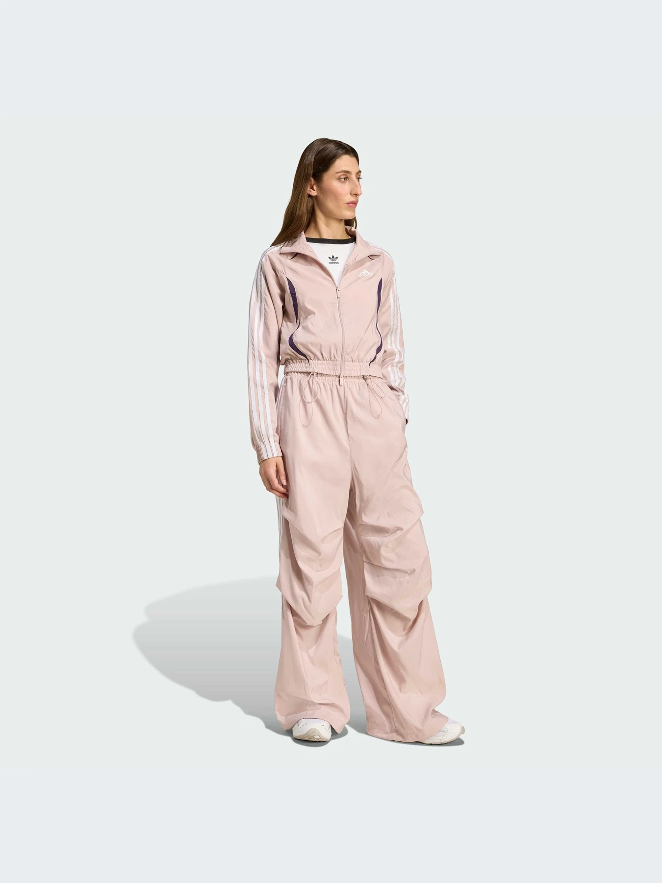 Худи и свитшоты Adidas модель KE9787-KZ Худи и свитшоты Adidas модель KE9787-KZ Фото