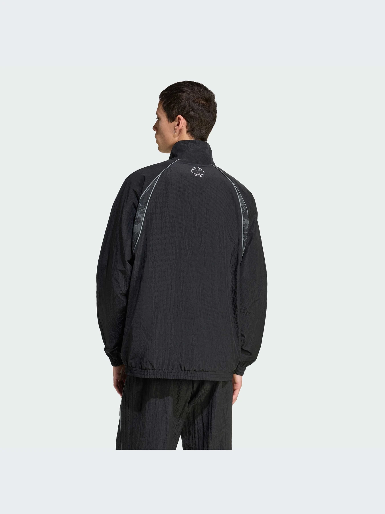 Худи и свитшоты Adidas модель KF8519-KZ Худи и свитшоты Adidas модель KF8519-KZ Фото