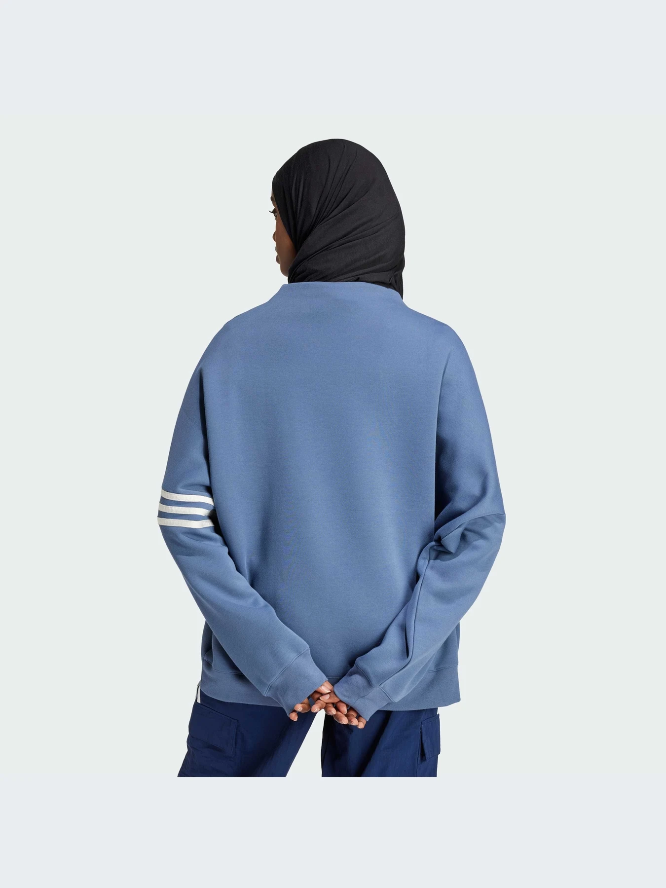 Худи и свитшоты Adidas Adicolor модель IX9879-KZ Худи и свитшоты Adidas Adicolor модель IX9879-KZ Фото