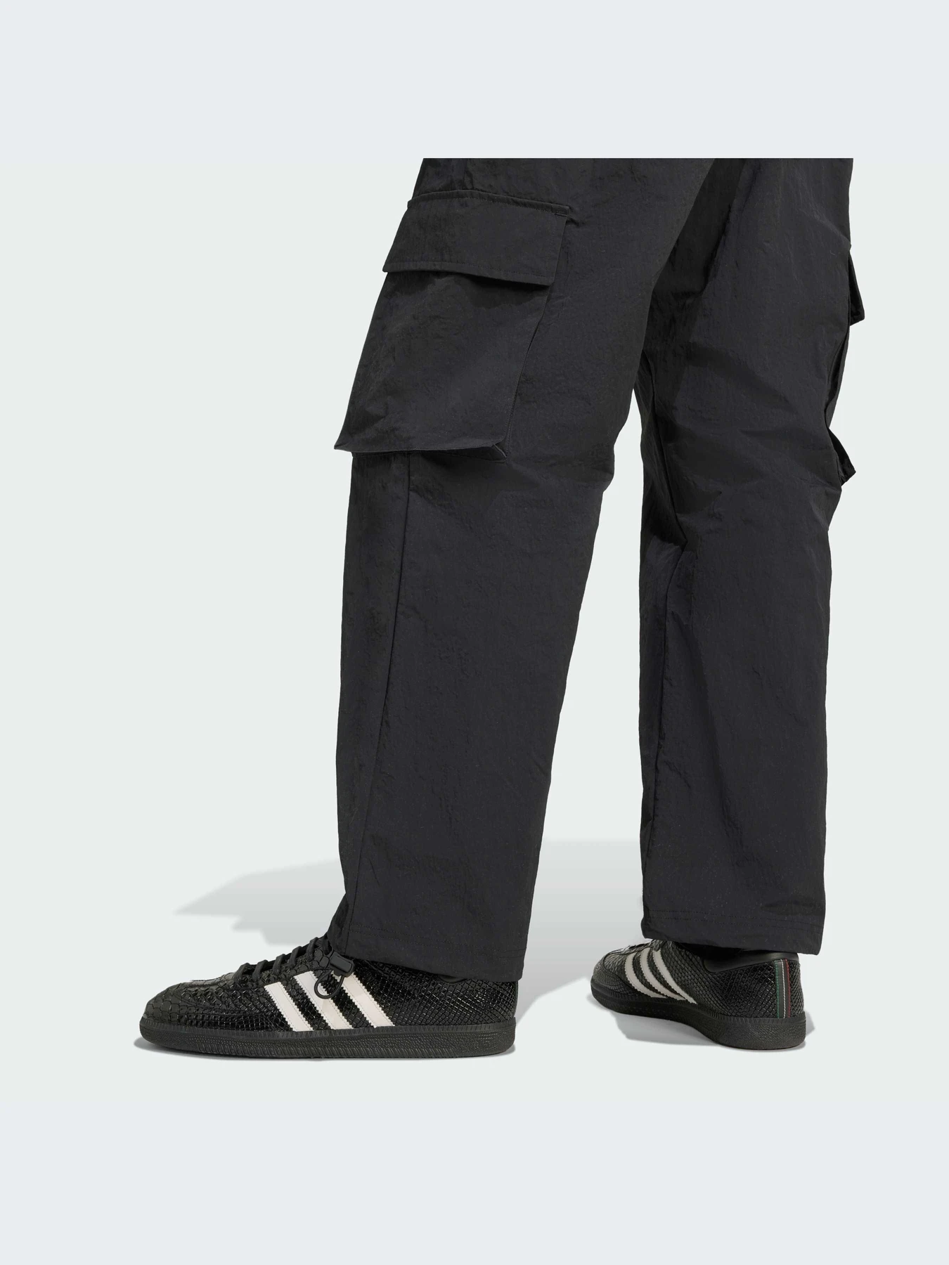 Брюки Adidas модель JV9892-KZ Брюки Adidas модель JV9892-KZ Фото