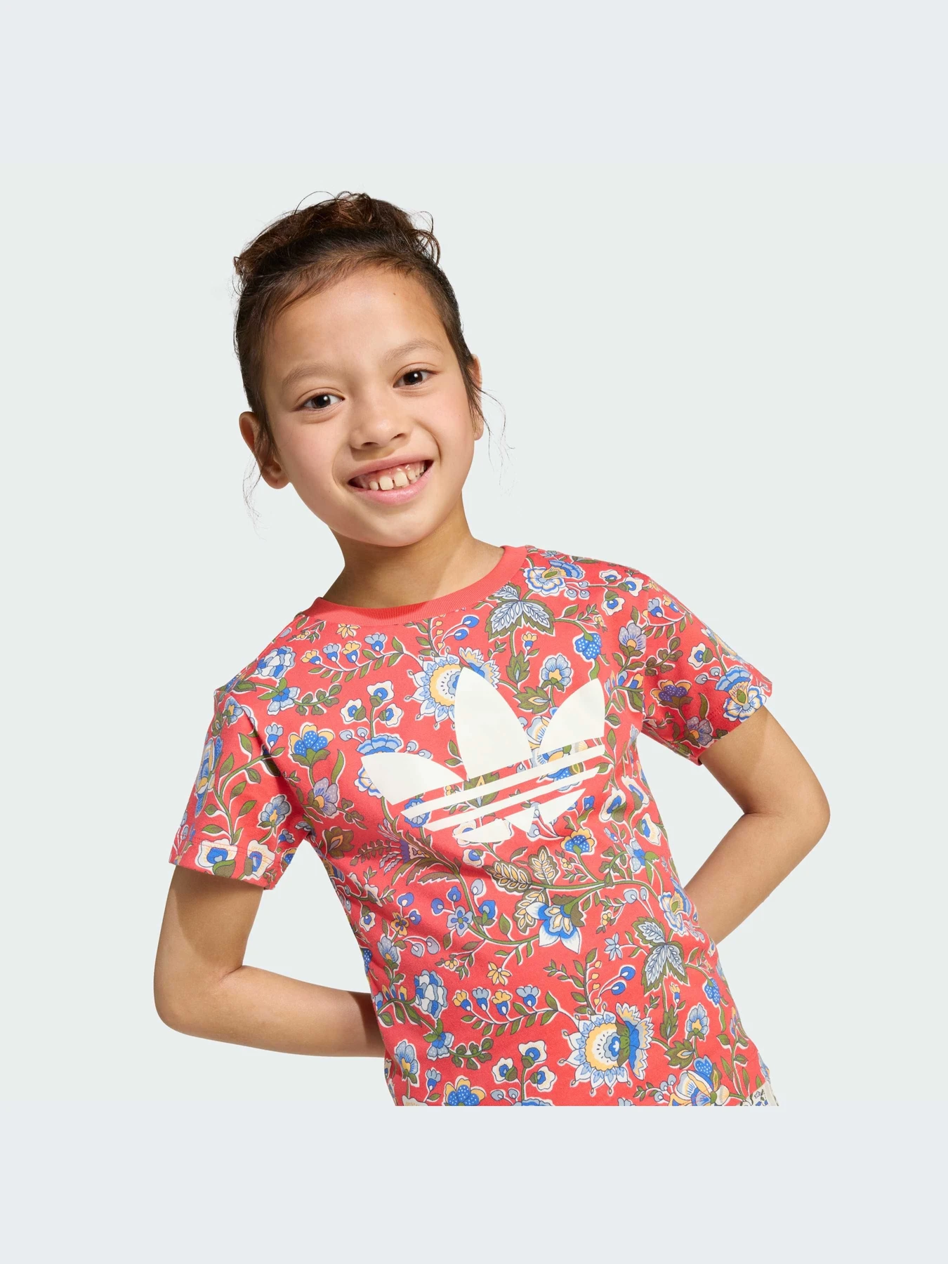 Костюмы Adidas Graphics модель JV7721-KZ Костюмы Adidas Graphics модель JV7721-KZ Фото