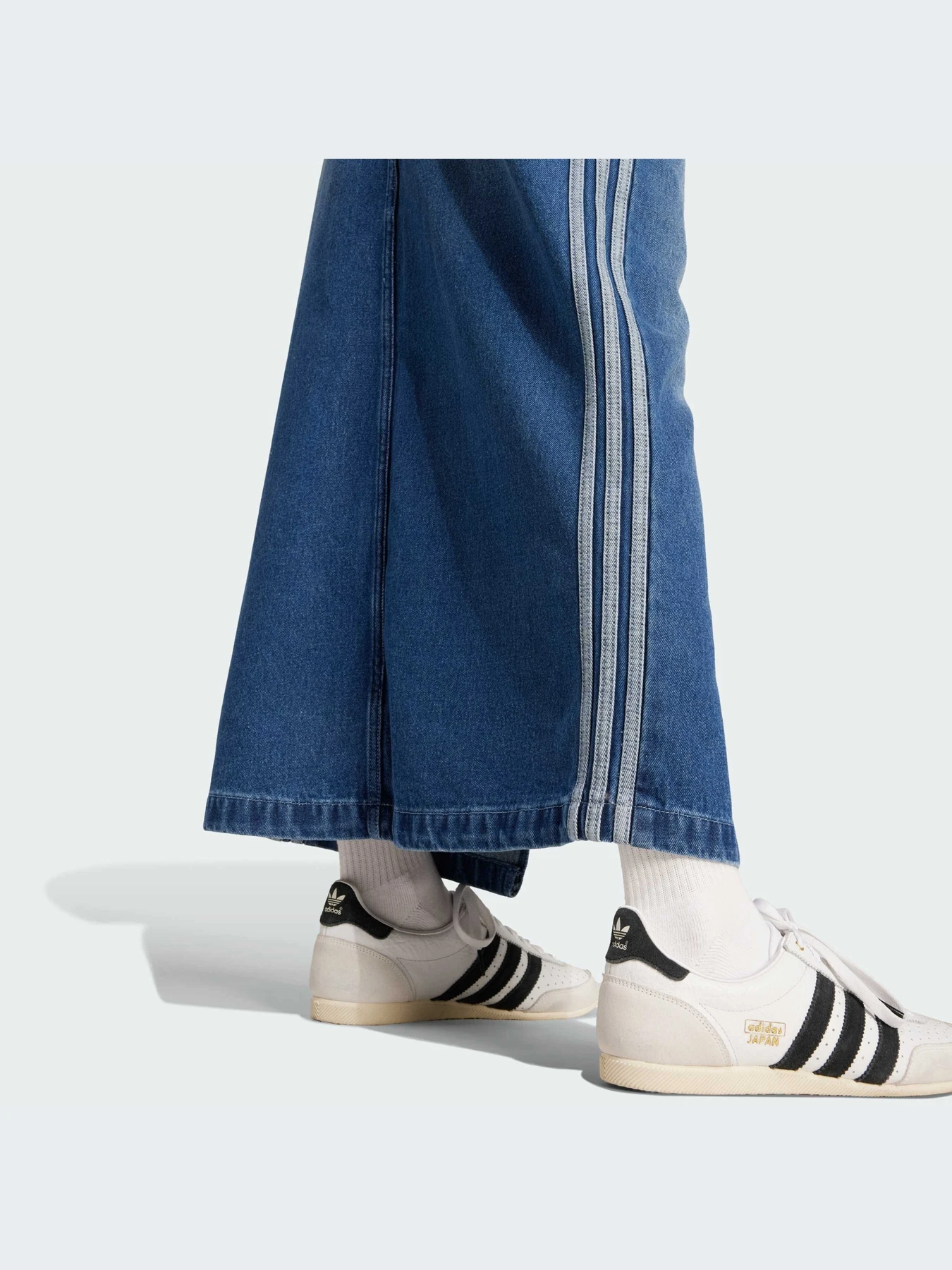Юбки Adidas Adicolor модель JW2658-KZ Юбки Adidas Adicolor модель JW2658-KZ Фото