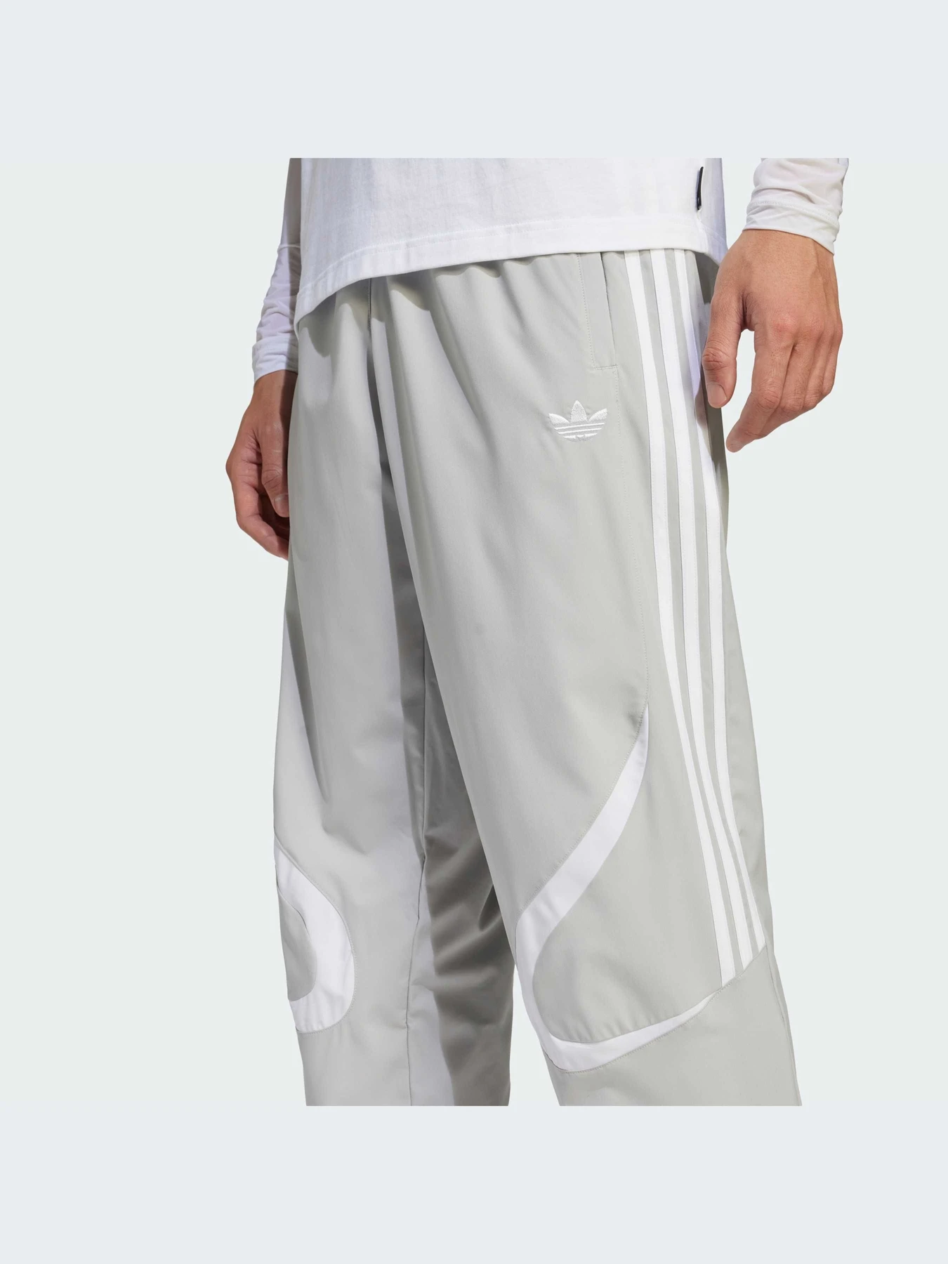 Брюки Adidas Adicolor модель JN4841-KZ Брюки Adidas Adicolor модель JN4841-KZ Фото