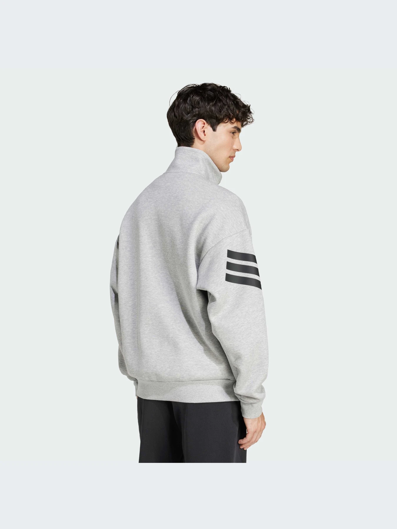 Худи и свитшоты Adidas модель JD4886-KZ Худи и свитшоты Adidas модель JD4886-KZ Фото