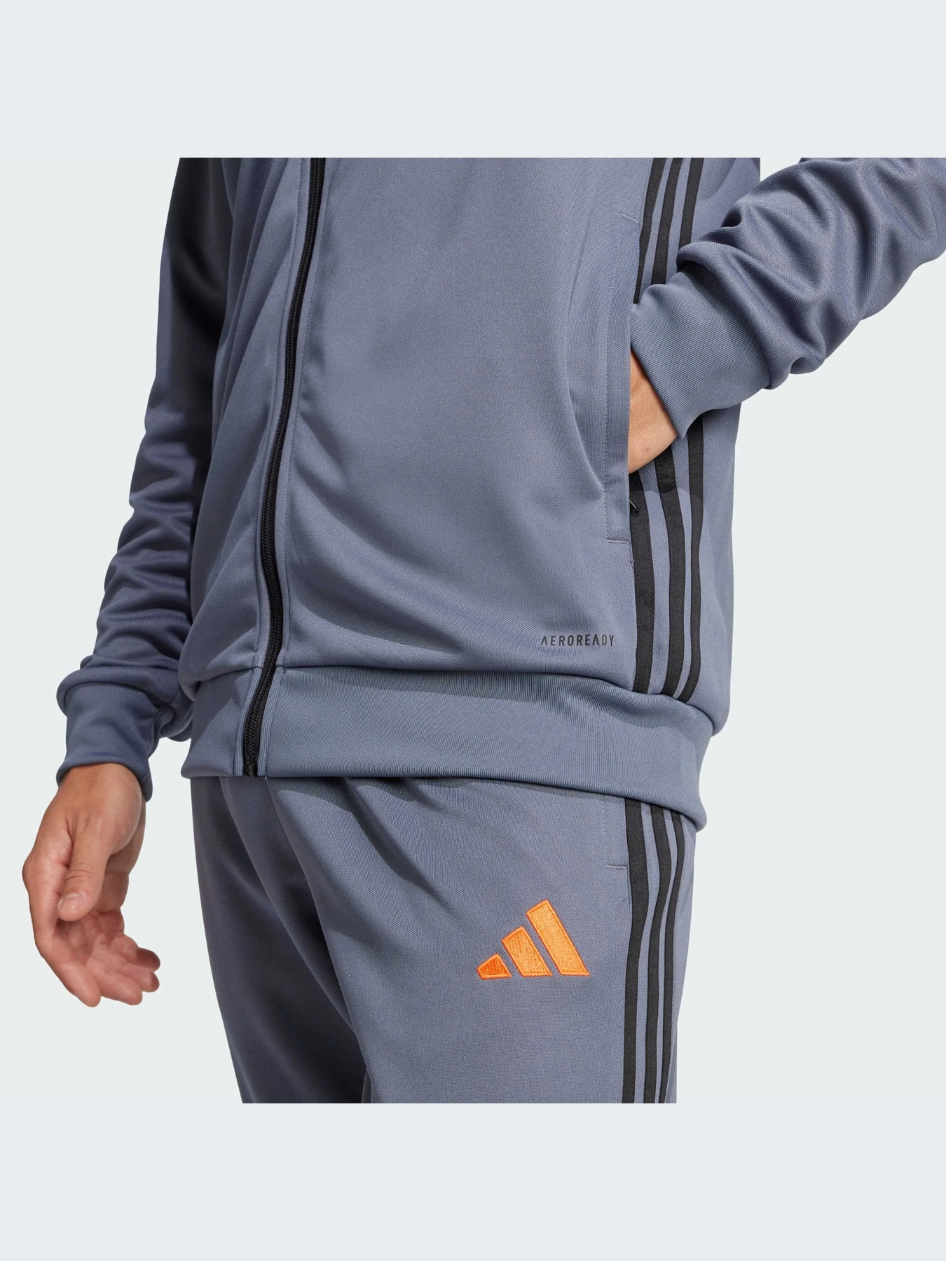 Костюмы Adidas Tiro модель JD0468-KZ Костюмы Adidas Tiro модель JD0468-KZ Фото