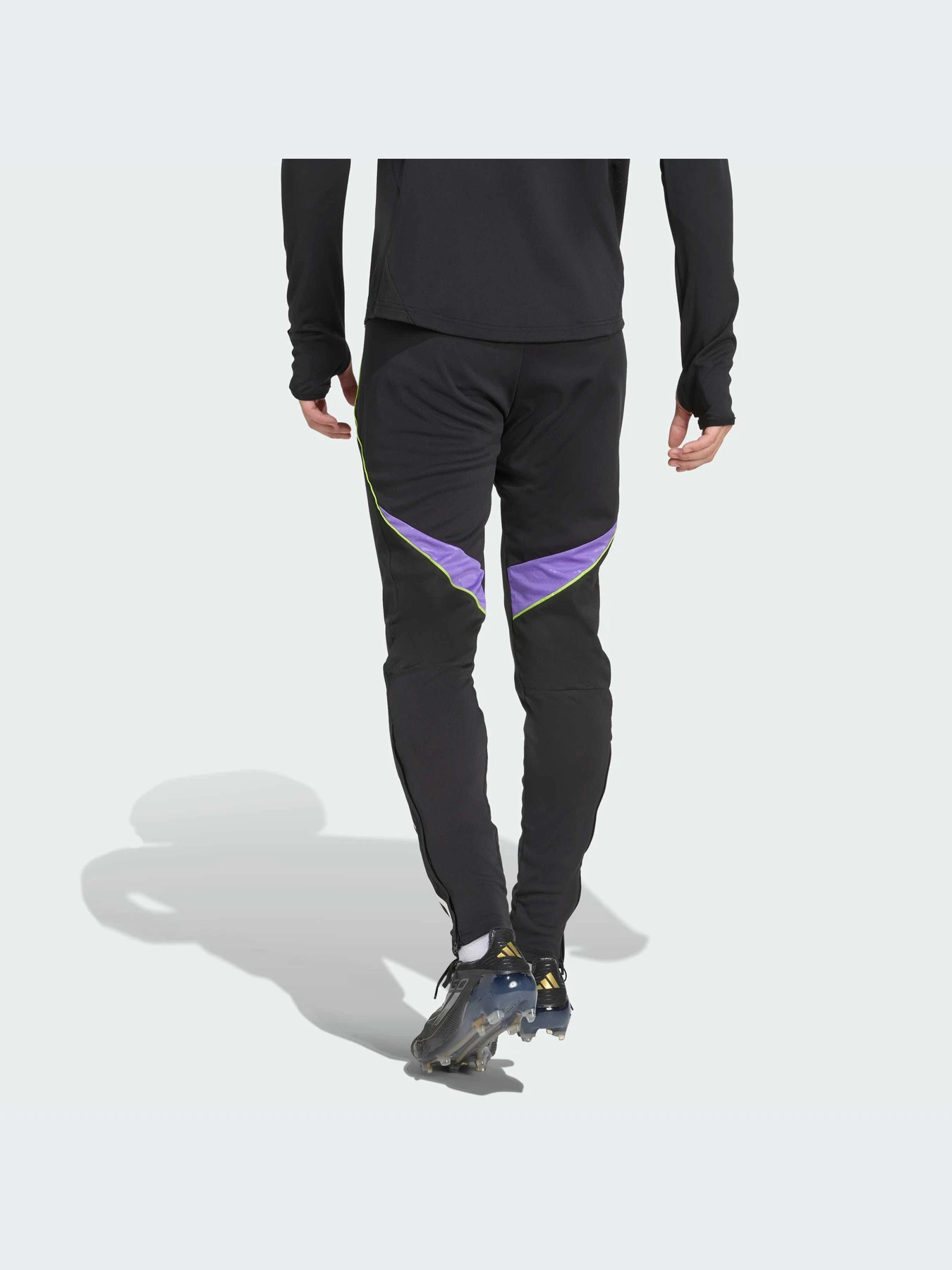 Брюки Adidas Tiro модель JW4356-KZ Брюки Adidas Tiro модель JW4356-KZ Фото