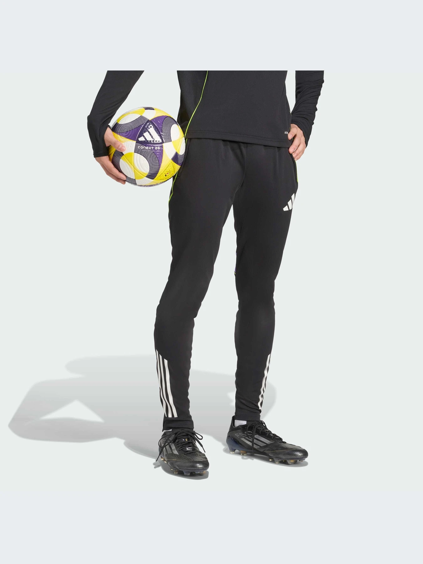 Брюки Adidas Tiro модель JW4356-KZ Брюки Adidas Tiro модель JW4356-KZ Фото