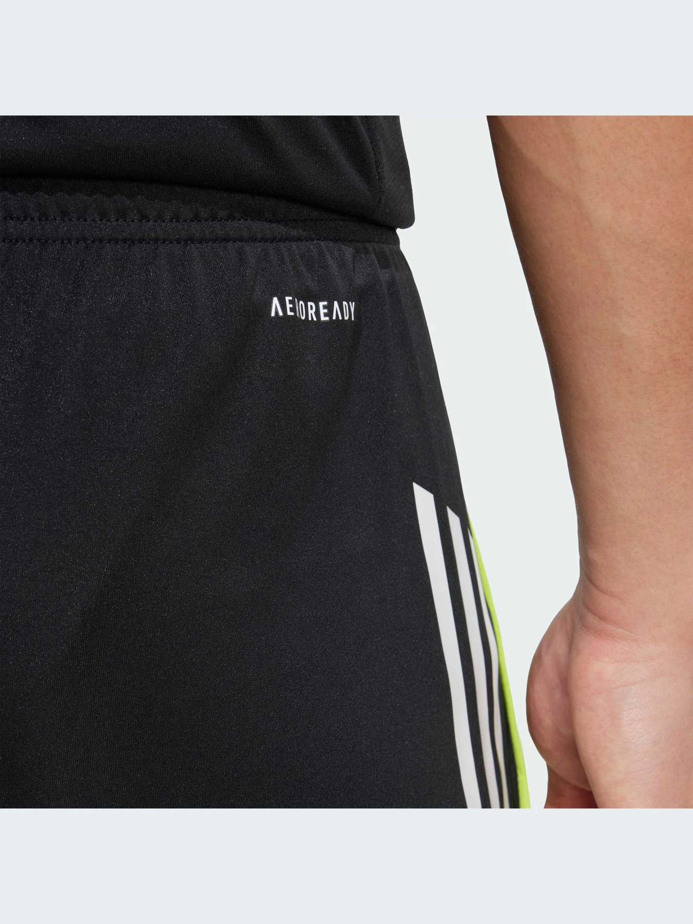 Шорты Adidas Tiro модель JW4361-KZ Шорты Adidas Tiro модель JW4361-KZ Фото