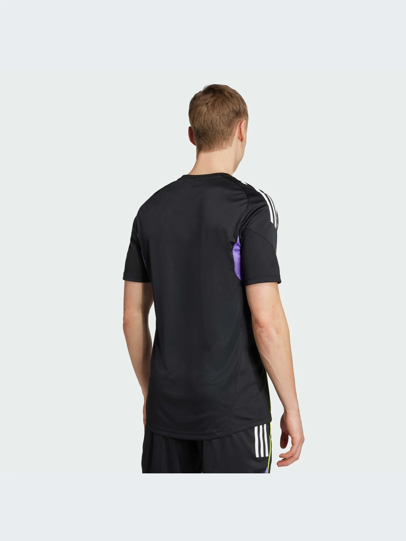 Футболки и поло Adidas модель JW4360-KZ Футболки и поло Adidas модель JW4360-KZ Фото