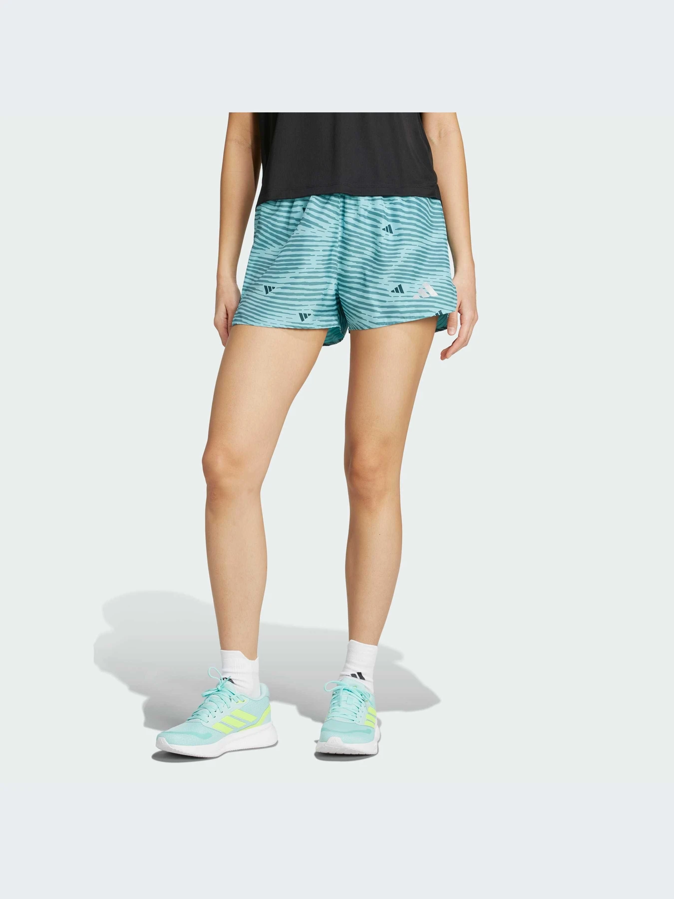Шорты Adidas модель JN6142-KZ Шорты Adidas модель JN6142-KZ Фото
