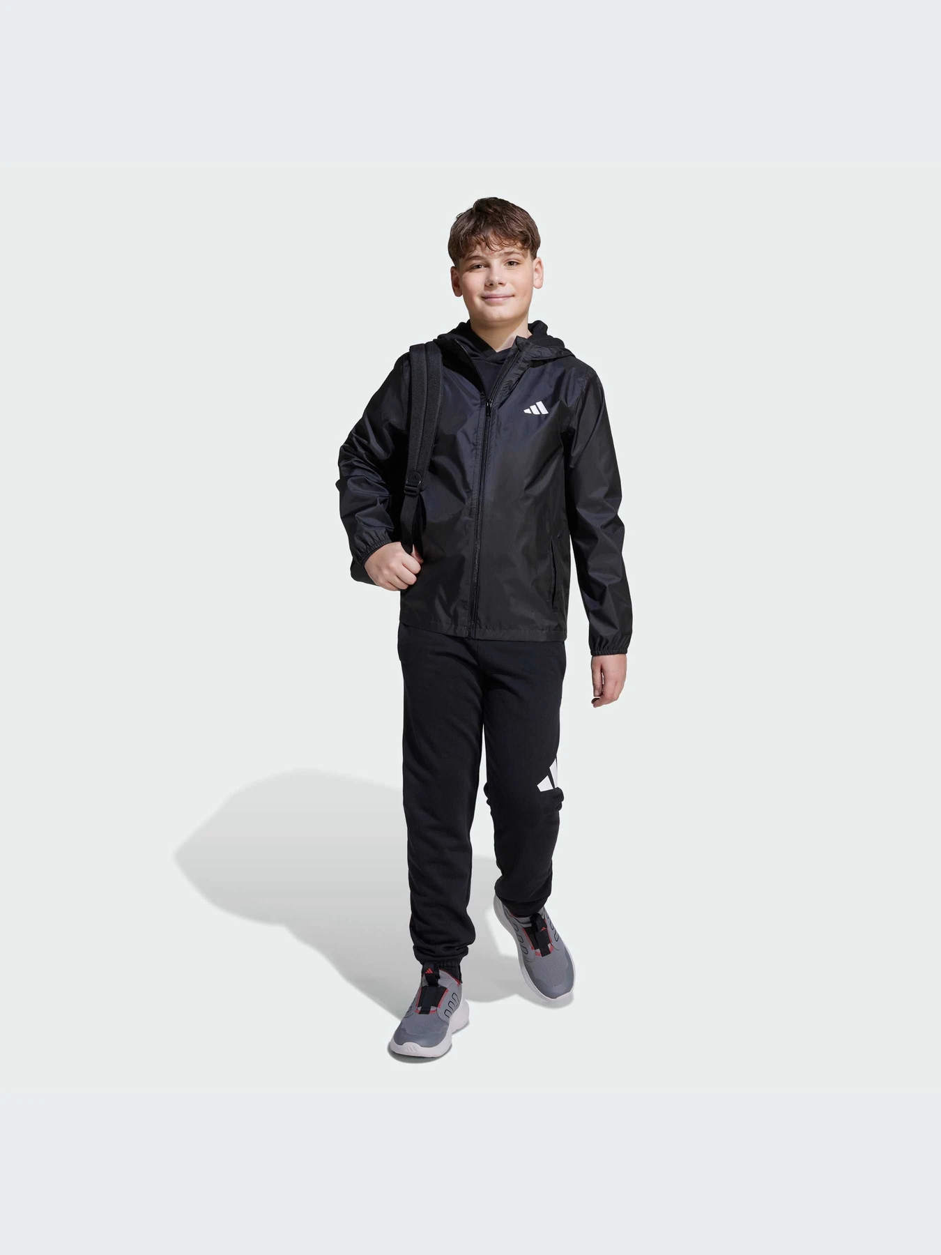 Куртки и дубленки Adidas модель JL9046-KZ Куртки и дубленки Adidas модель JL9046-KZ Фото
