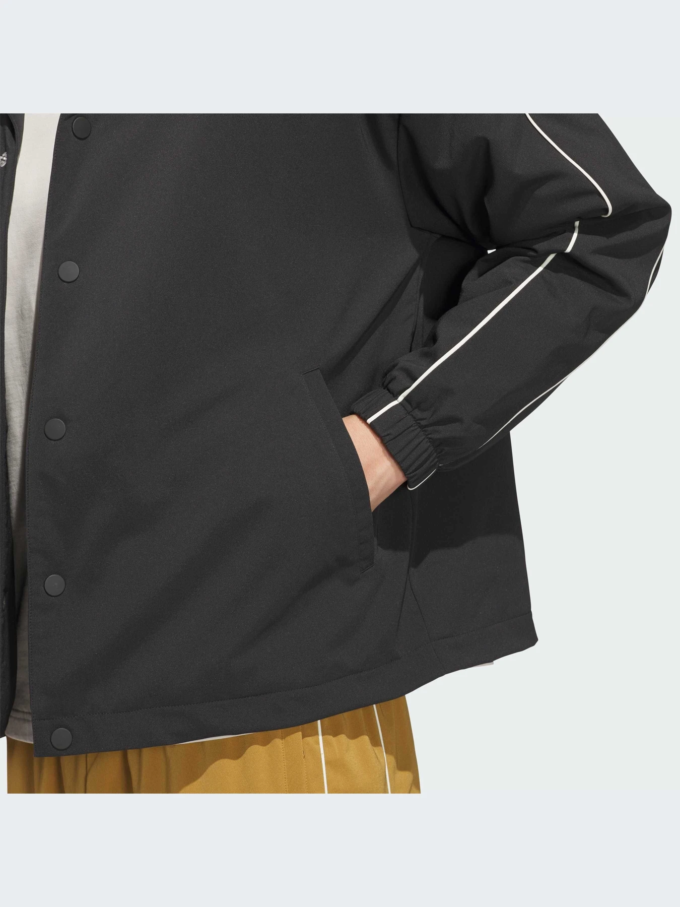 Куртки и дубленки Adidas модель KA5462-KZ Куртки и дубленки Adidas модель KA5462-KZ Фото