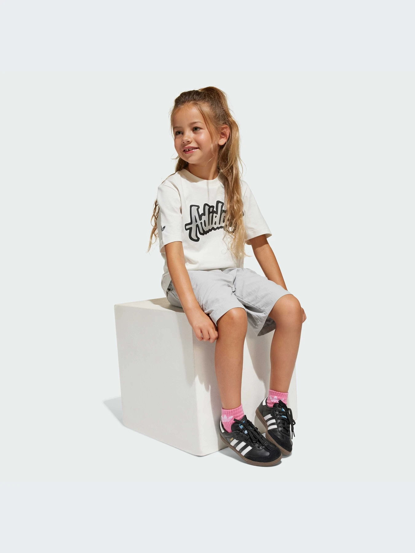 Костюмы Adidas модель JD1041-KZ Костюмы Adidas модель JD1041-KZ Фото