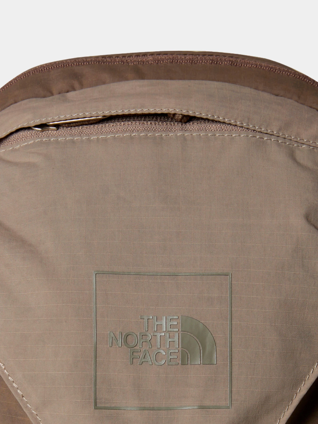 Сумки The North Face модель NF0A8EESDHI1 Сумки The North Face модель NF0A8EESDHI1 Фото