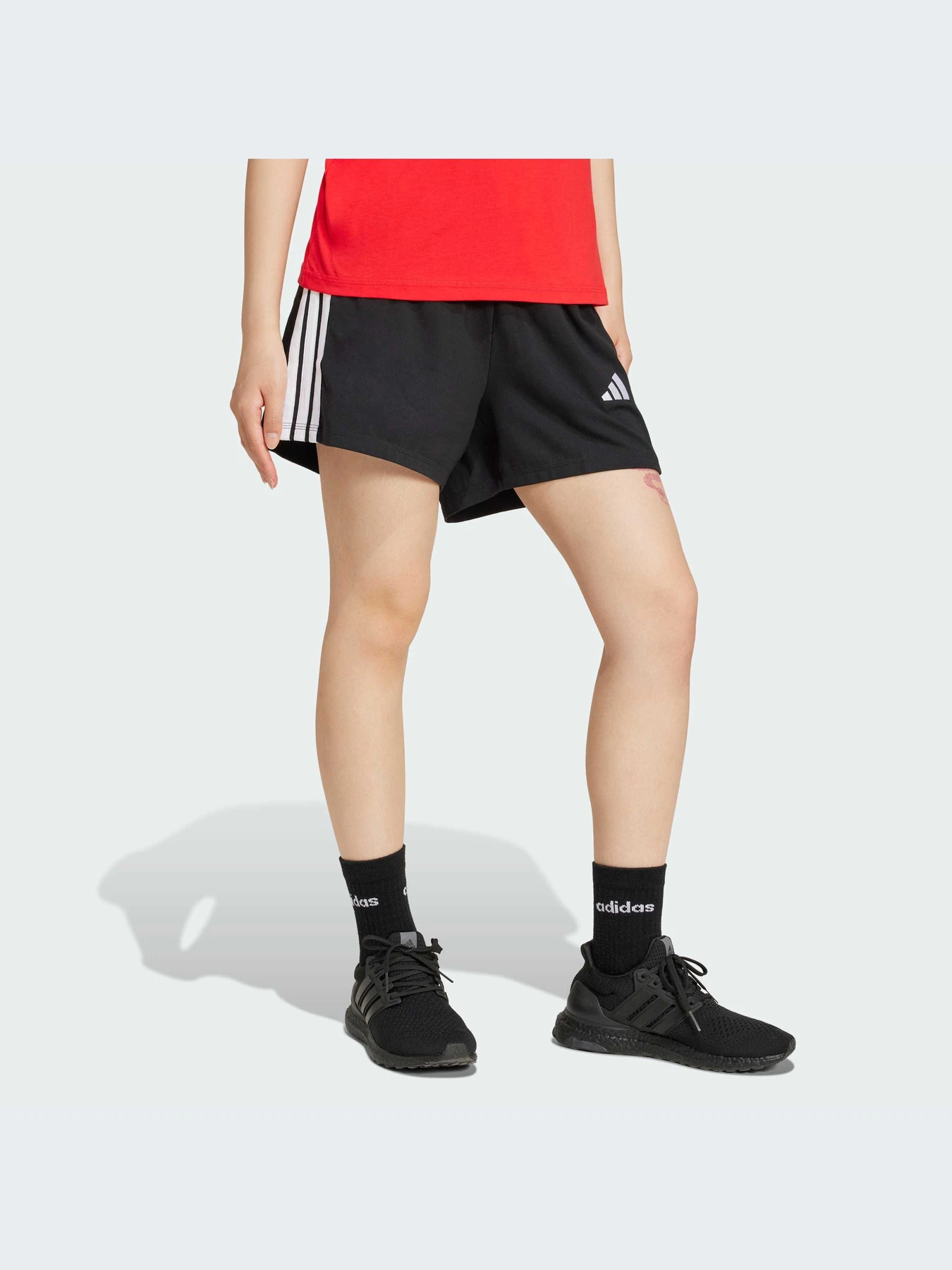 Шорты Adidas модель JD0908-KZ Шорты Adidas модель JD0908-KZ Фото