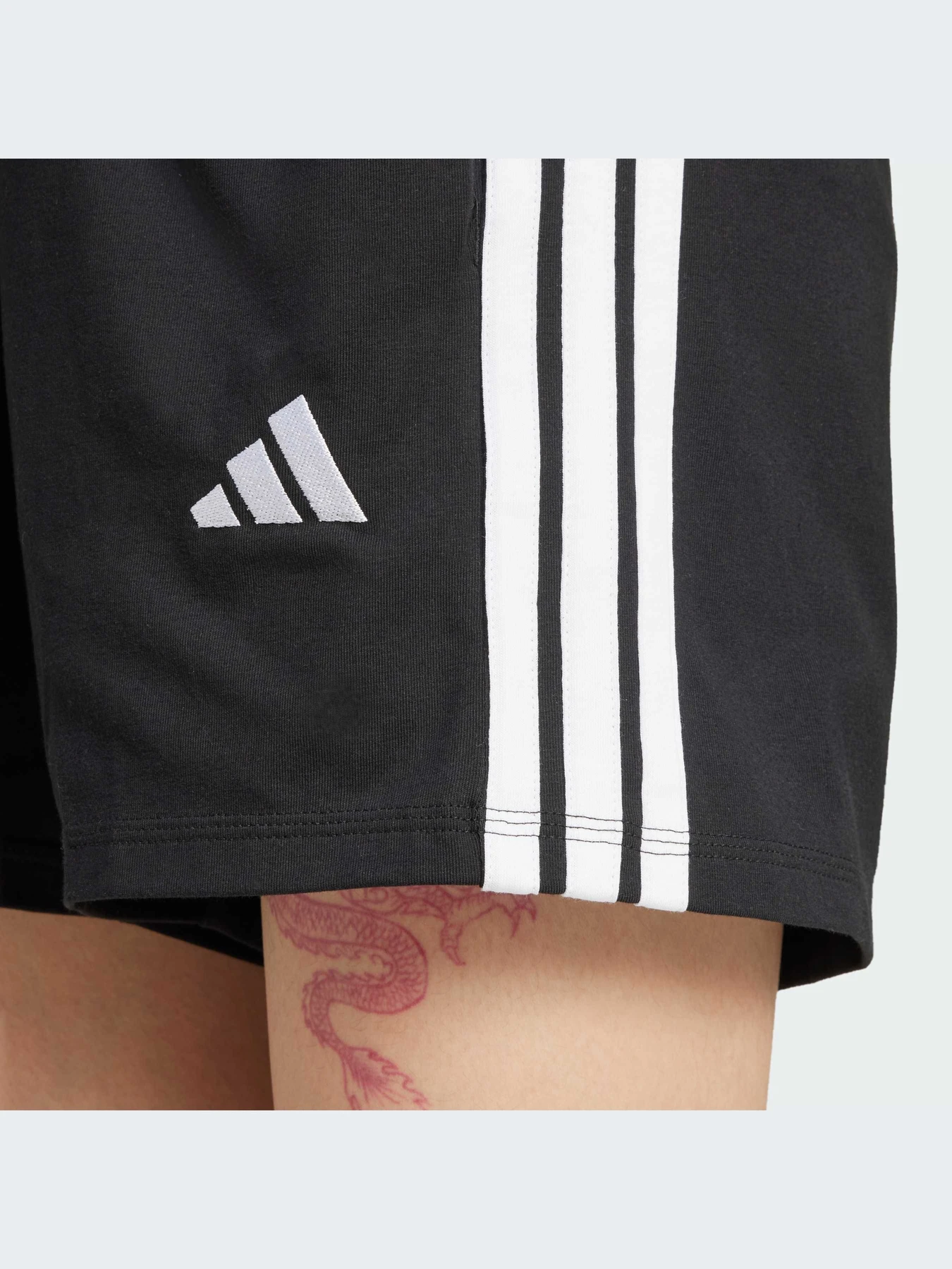 Шорты Adidas модель JD0908-KZ Шорты Adidas модель JD0908-KZ Фото