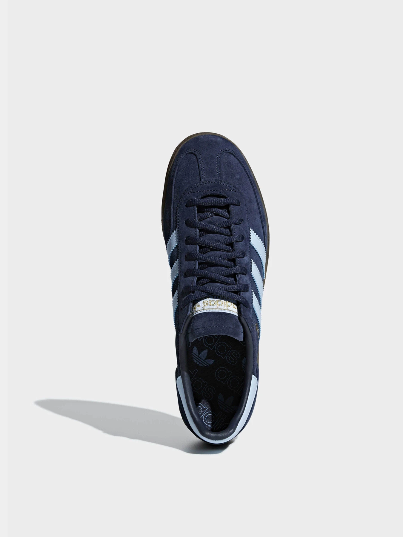 Кроссовки Adidas модель BD7633 Кроссовки Adidas модель BD7633 Фото