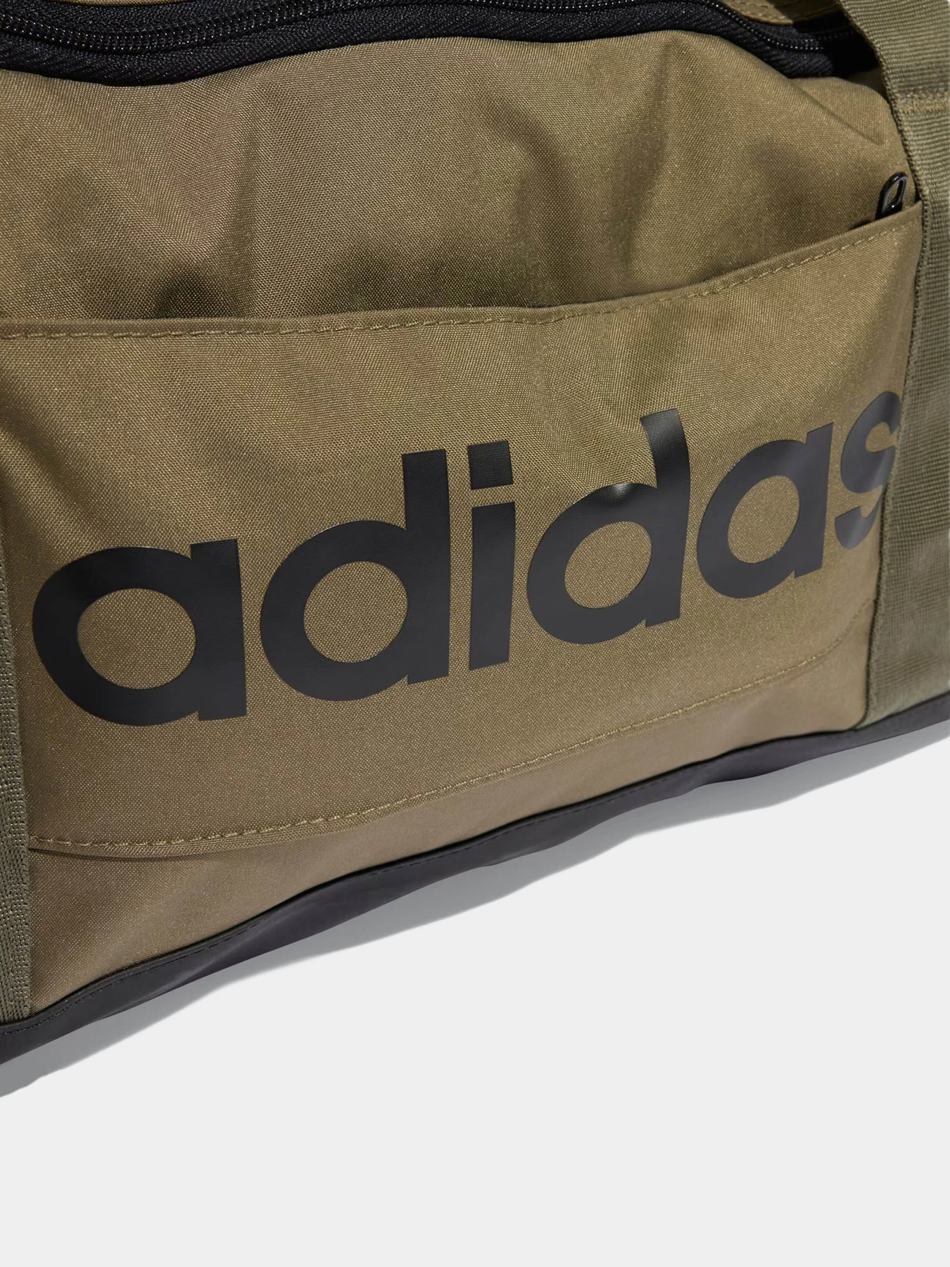 Дорожные сумки и чемоданы Adidas модель IN6114 Дорожные сумки и чемоданы Adidas модель IN6114 Фото