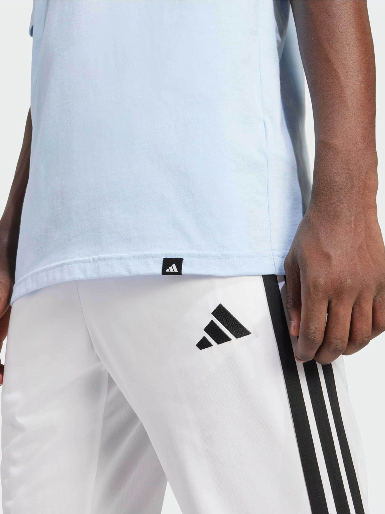 Футболки и поло Adidas модель JL9258 Футболки и поло Adidas модель JL9258 Фото