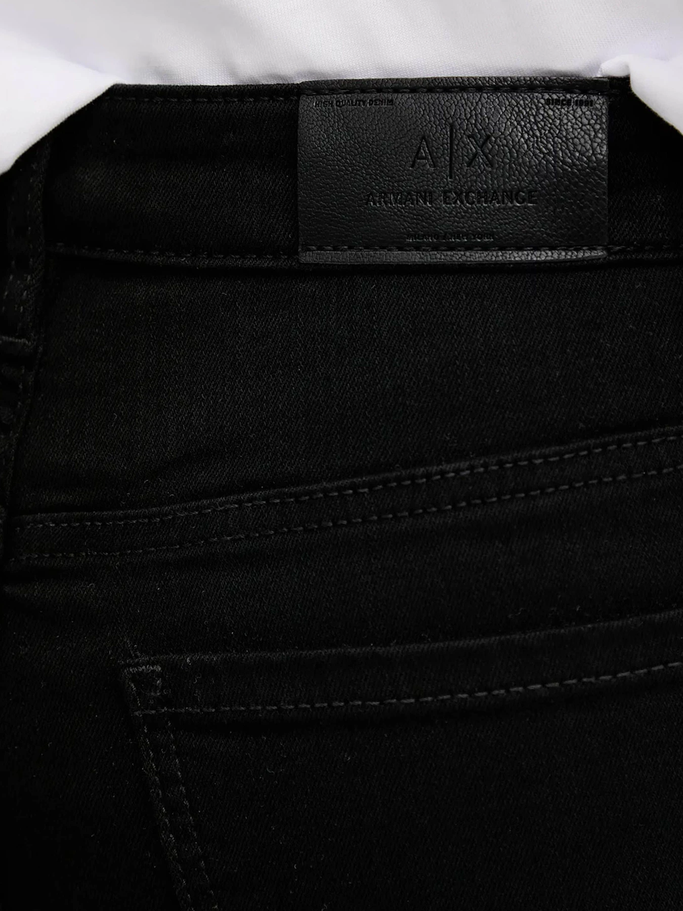 Джинсы Armani Exchange модель XW000123-AF12862-UC001 Джинсы Armani Exchange модель XW000123-AF12862-UC001 Фото