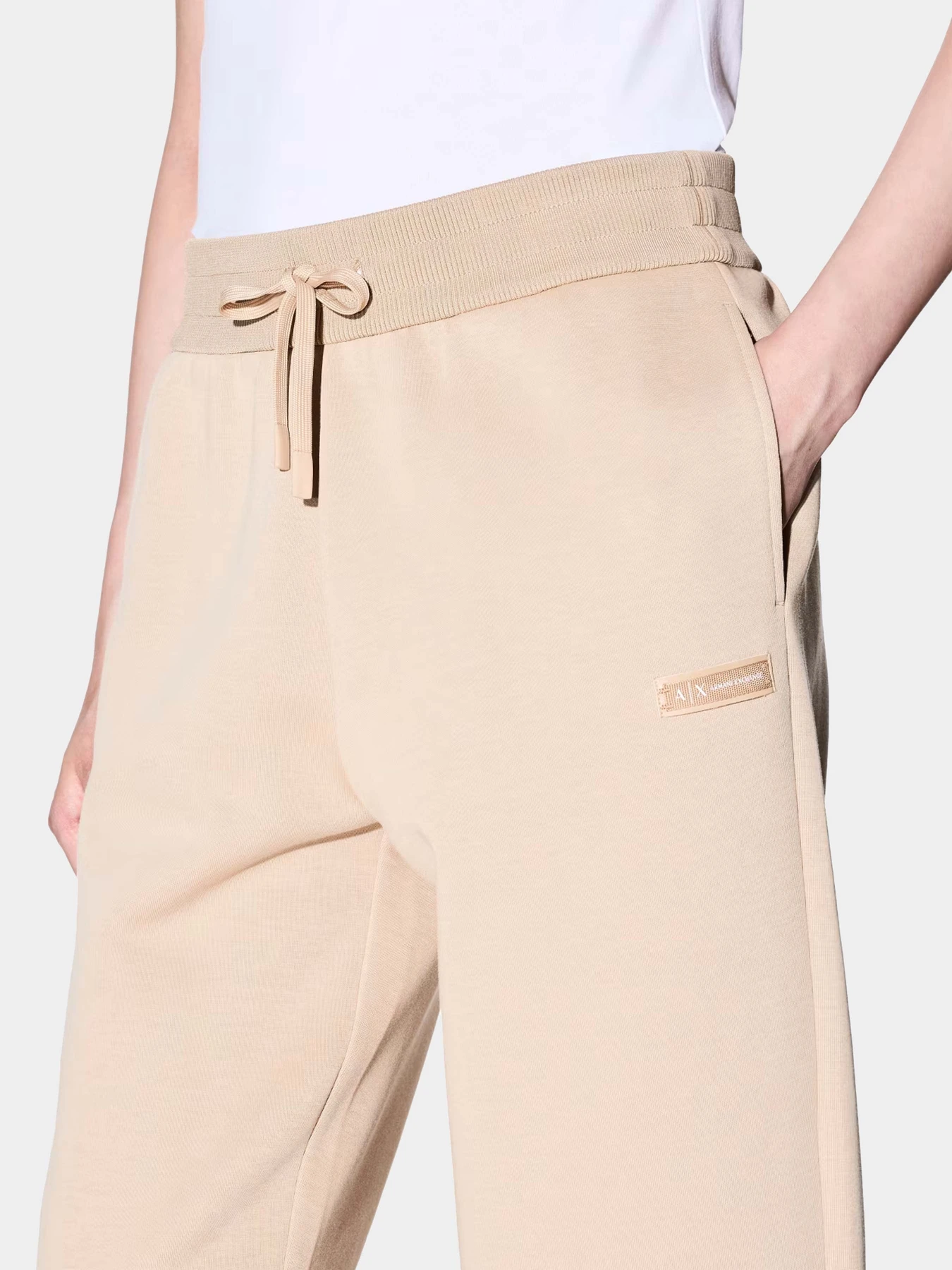 Брюки Armani Exchange модель XW001287-AF16134-U1051 Брюки Armani Exchange модель XW001287-AF16134-U1051 Фото