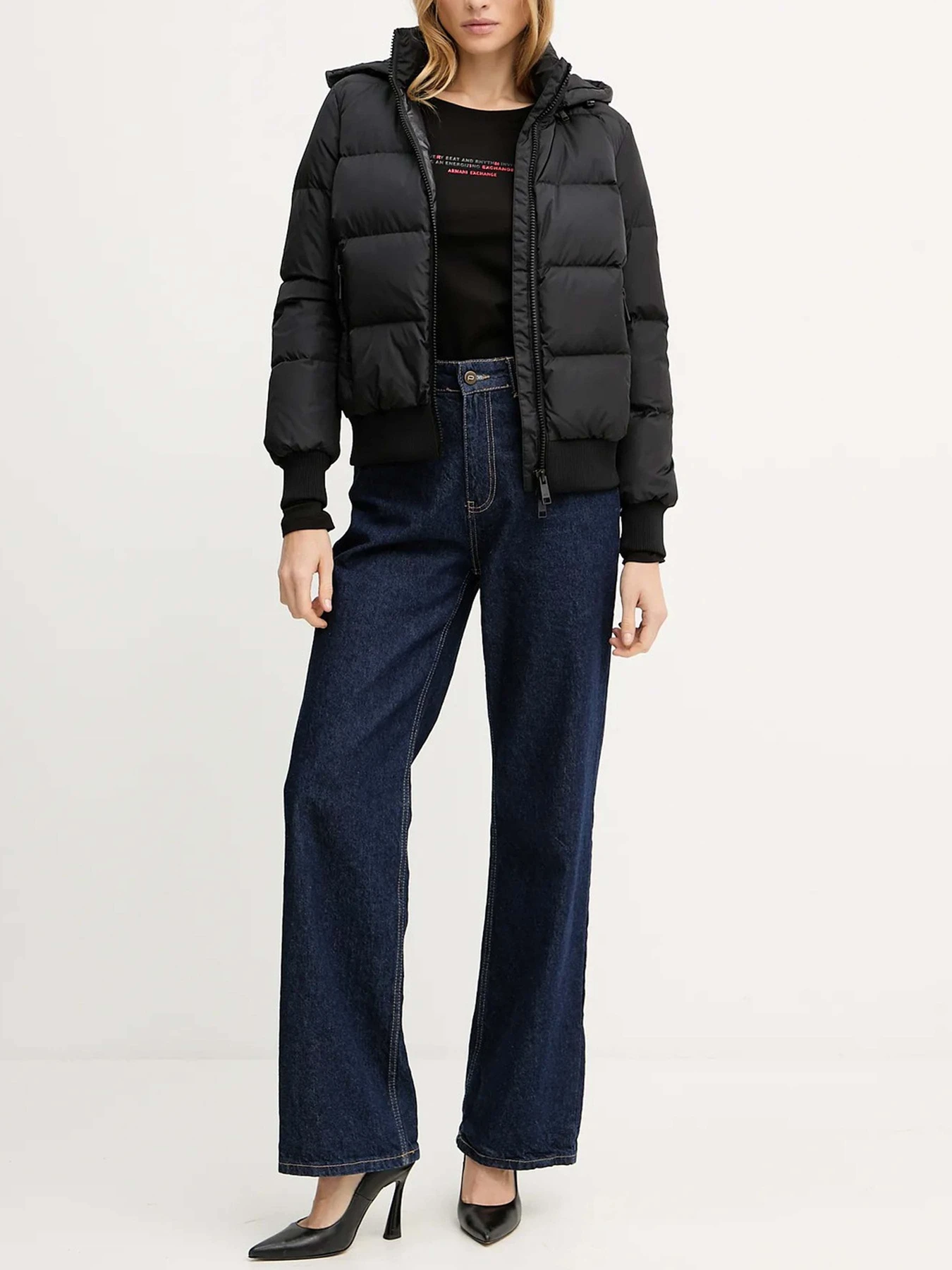 Худи и свитшоты Armani Exchange модель XW001360-AF10356-UC001 Худи и свитшоты Armani Exchange модель XW001360-AF10356-UC001 Фото
