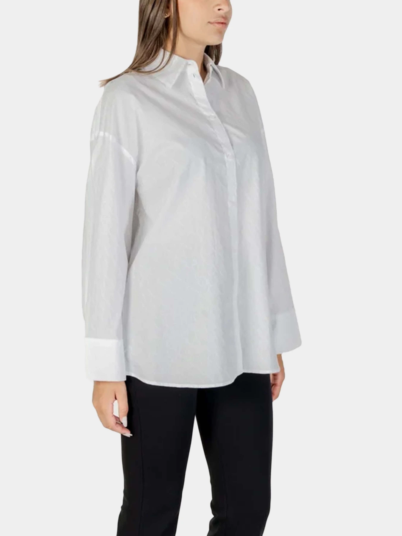 Рубашки Armani Exchange модель XW001424-AF16631-U0002 Рубашки Armani Exchange модель XW001424-AF16631-U0002 Фото