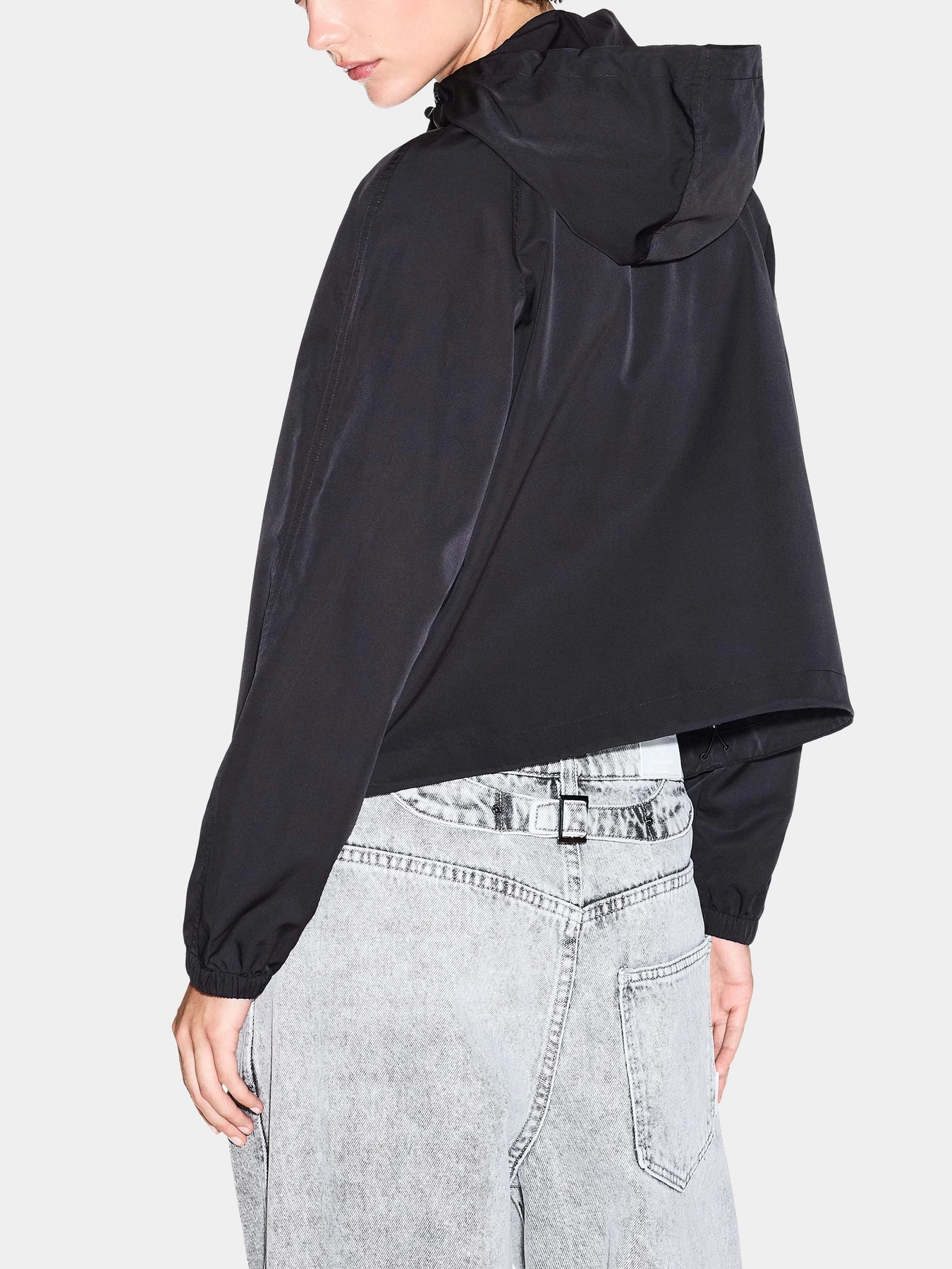 Куртки и дубленки Armani Exchange модель XW001430-AF16613-UC001 Фото