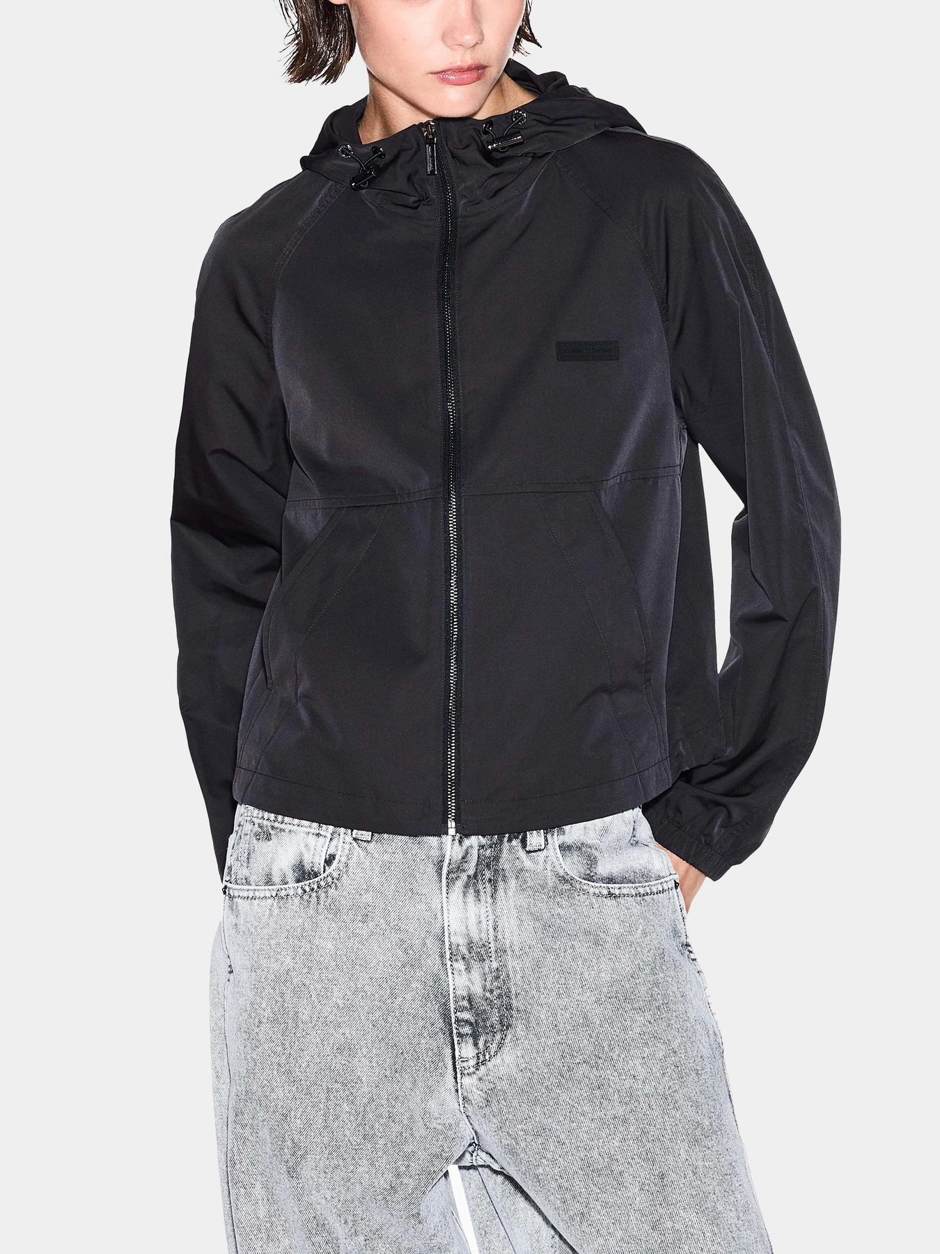Куртки и дубленки Armani Exchange модель XW001430-AF16613-UC001 Фото
