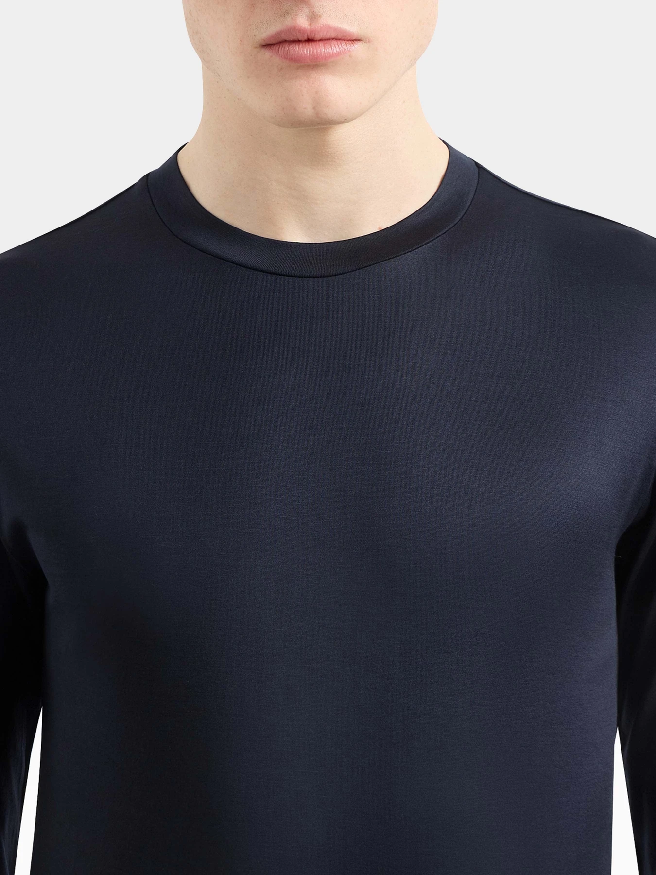 Худи и свитшоты Emporio Armani модель 8N1TE9-1JUVZ-0920 Худи и свитшоты Emporio Armani модель 8N1TE9-1JUVZ-0920 Фото