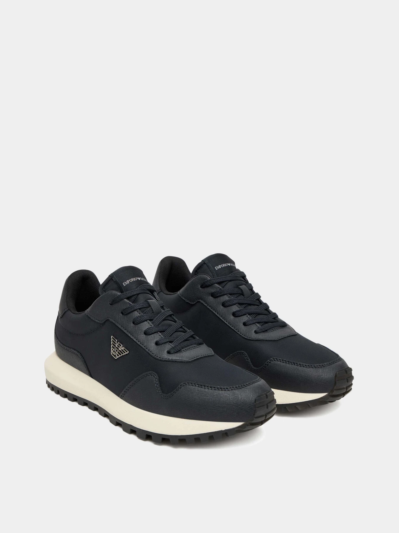 Кроссовки Emporio Armani модель EM003738-AF19532-MB007 Кроссовки Emporio Armani модель EM003738-AF19532-MB007 Фото