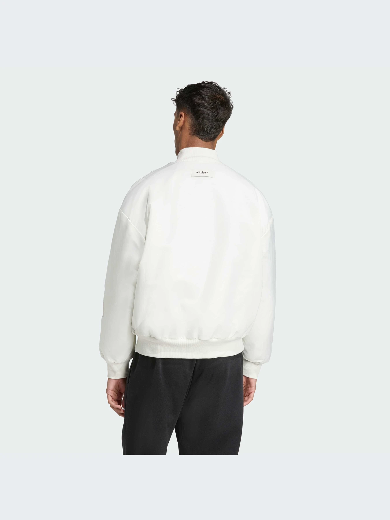 Куртки и дубленки Adidas модель JX5638-KZ Куртки и дубленки Adidas модель JX5638-KZ Фото