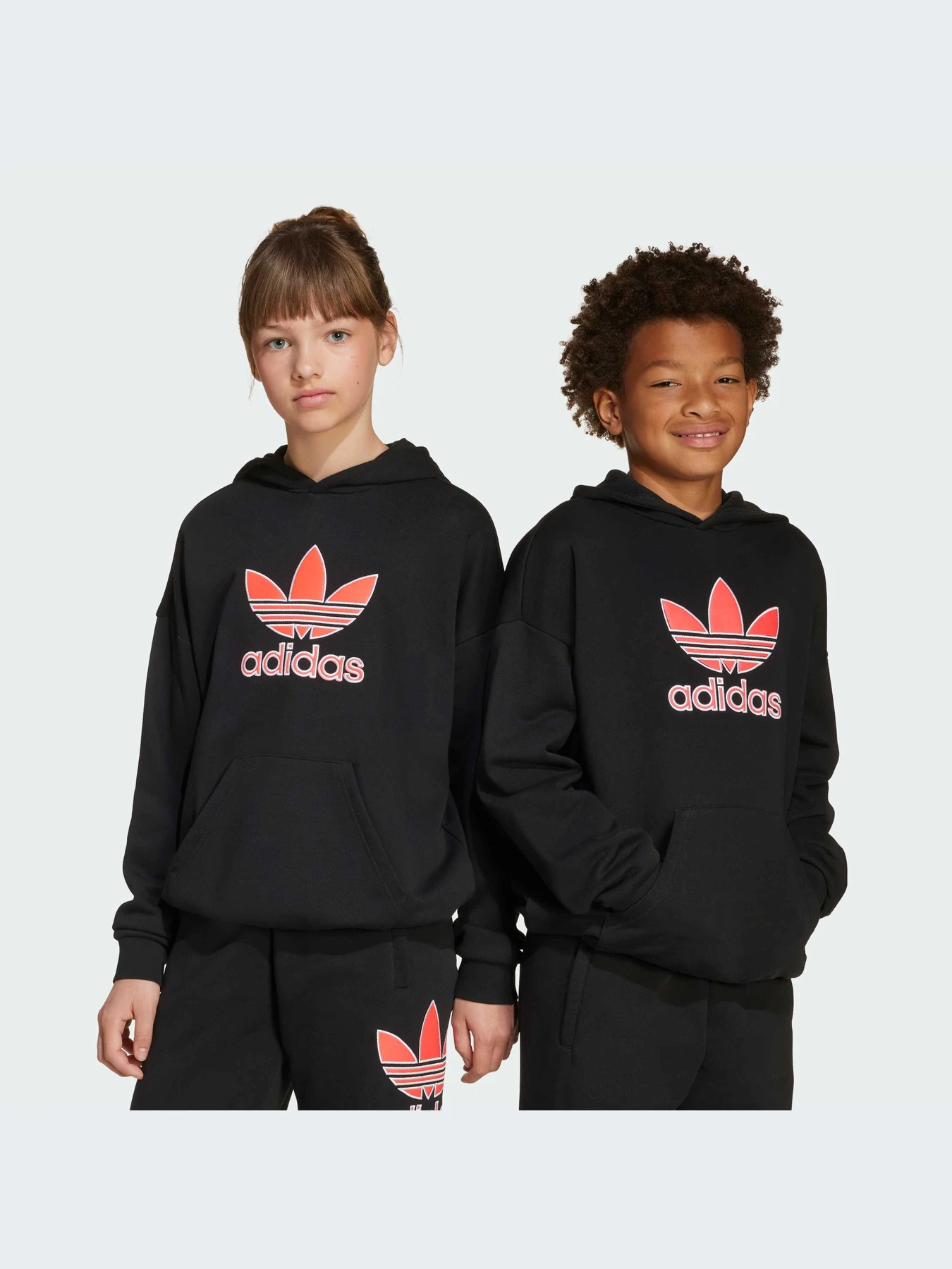 Худи и свитшоты Adidas Adicolor модель JV8637-KZ Худи и свитшоты Adidas Adicolor модель JV8637-KZ Фото