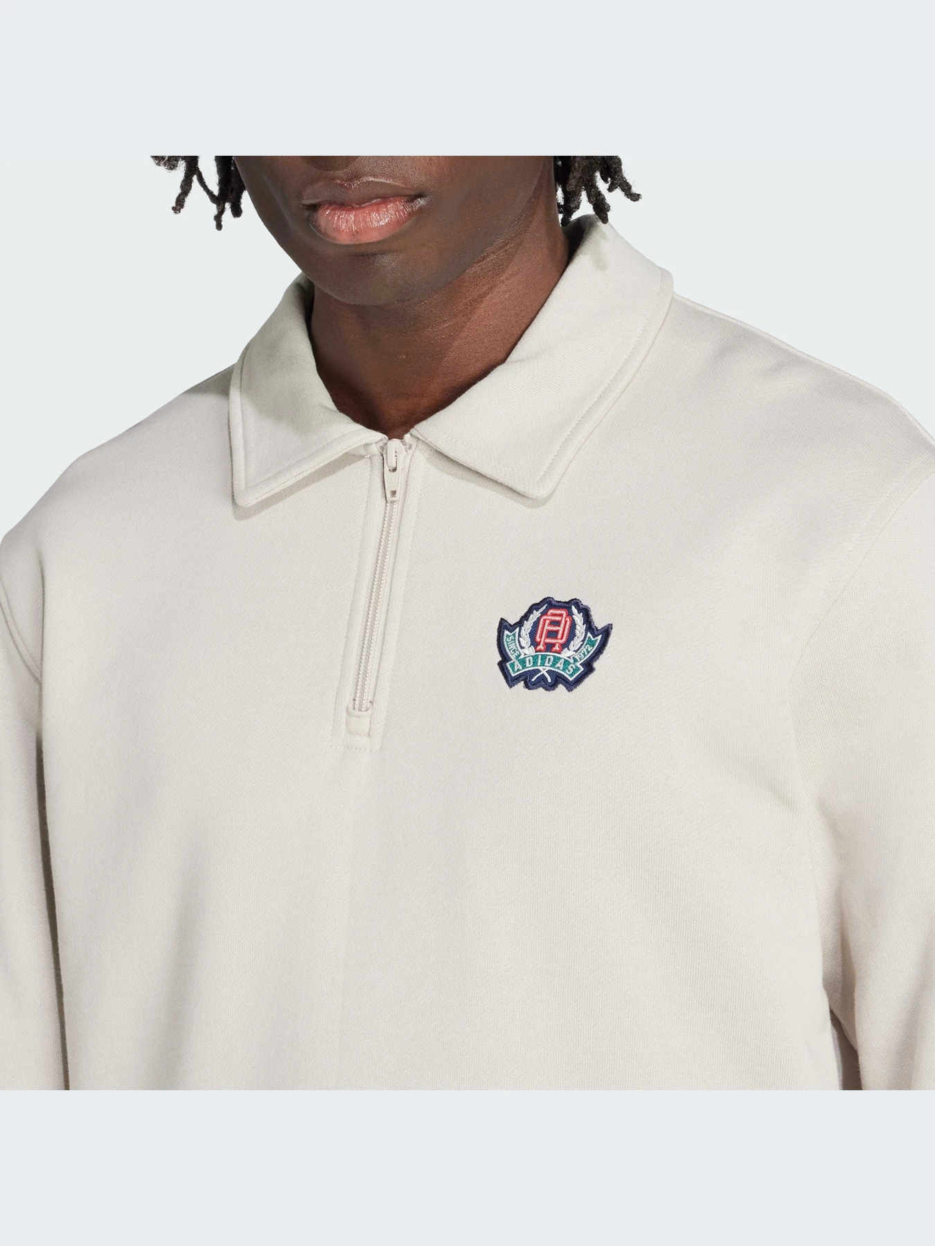 Худи и свитшоты Adidas Graphics модель JX8172-KZ Худи и свитшоты Adidas Graphics модель JX8172-KZ Фото