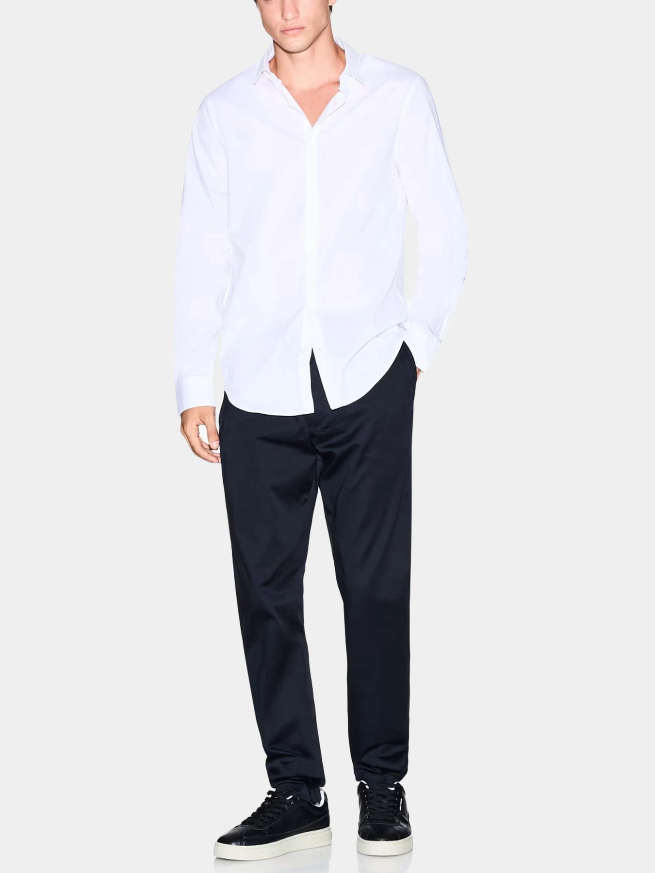 Рубашки Armani Exchange модель 8NZC31-ZN28Z-1100 Рубашки Armani Exchange модель 8NZC31-ZN28Z-1100 Фото