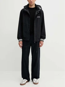Куртки и дубленки Armani Exchange модель XM000932-AF15605-UB101 Фото