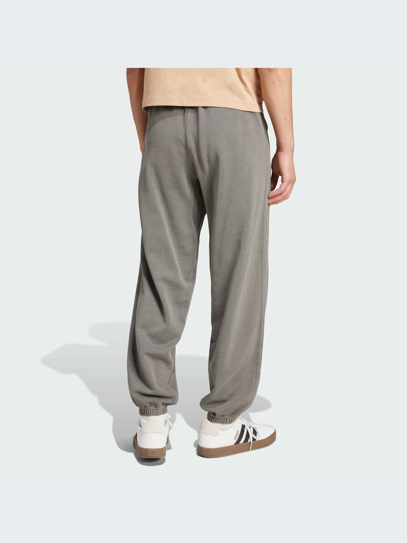 Брюки Adidas модель JL6524-KZ Брюки Adidas модель JL6524-KZ Фото