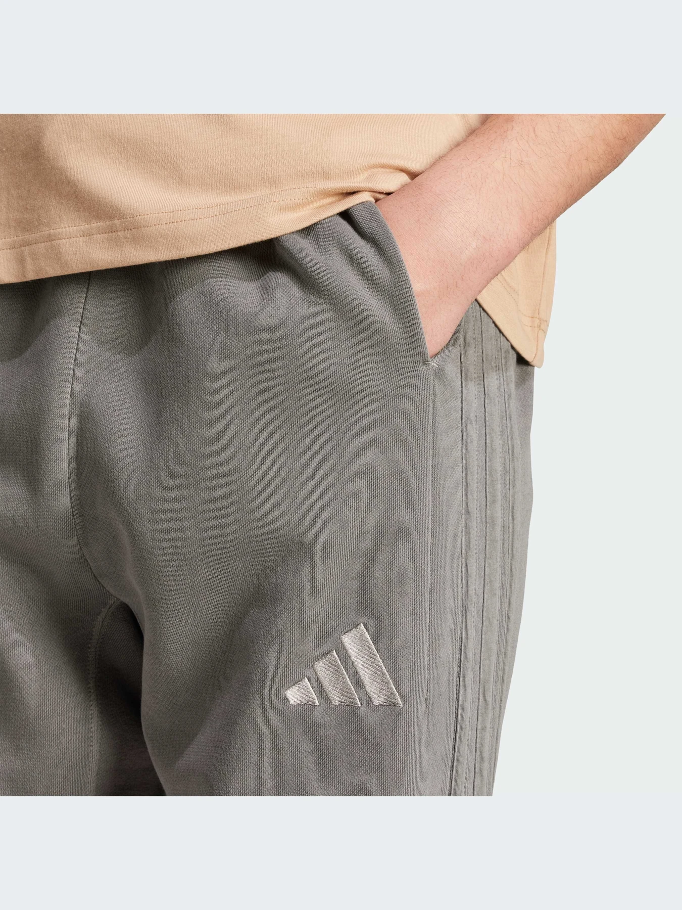 Брюки Adidas модель JL6524-KZ Брюки Adidas модель JL6524-KZ Фото