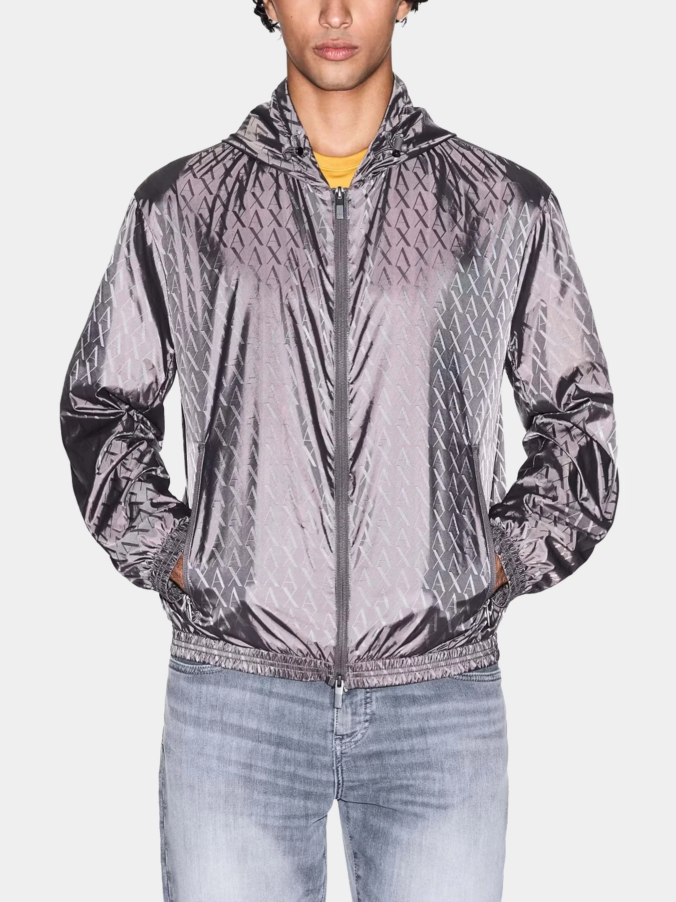 Куртки и дубленки Armani Exchange модель XM001582-AF16628-U8092 Куртки и дубленки Armani Exchange модель XM001582-AF16628-U8092 Фото